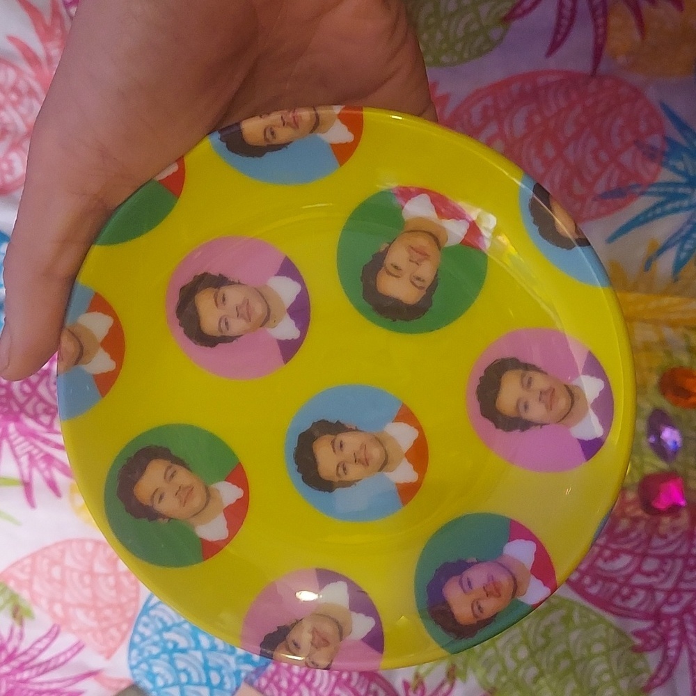 Made in the UK! Poppin harry styles mini dish. Trinkets and such.